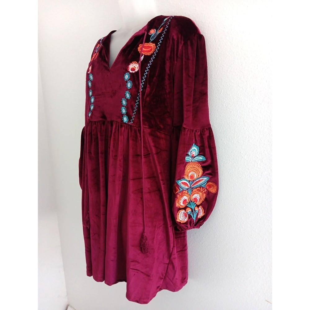 NWT Aofur Velvet Dress Womens Plus 2XL Red Embroidered Boho Popover Peasant Chic - Picture 2 of 12